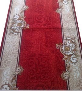 Купить ковровую дорожку Ариадна красный дешево в Москве.